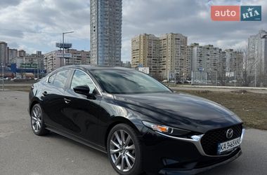Седан Mazda 3 2019 в Киеве