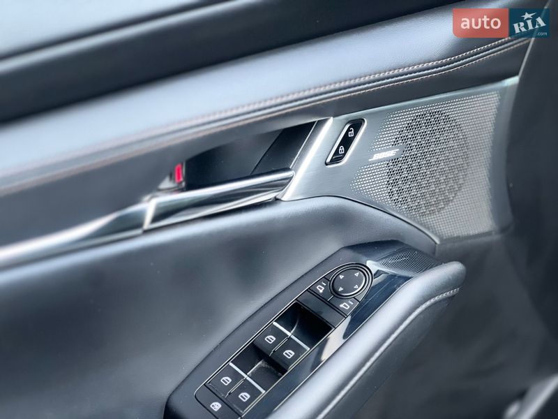 Хэтчбек Mazda 3 2019 в Николаеве