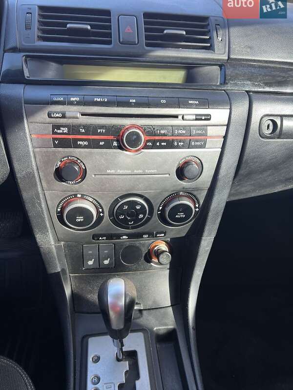 Седан Mazda 3 2006 в Харкові