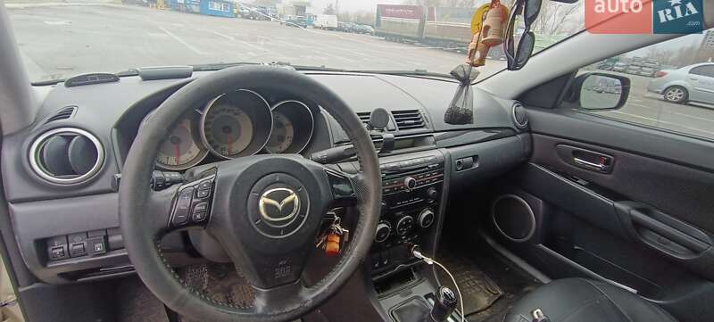 Седан Mazda 3 2008 в Киеве