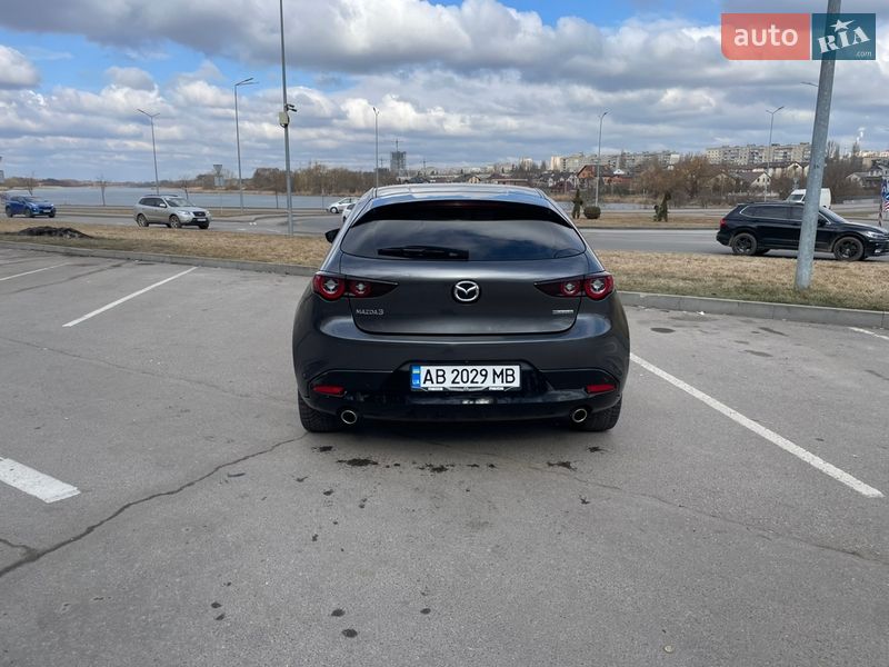 Хэтчбек Mazda 3 2022 в Виннице