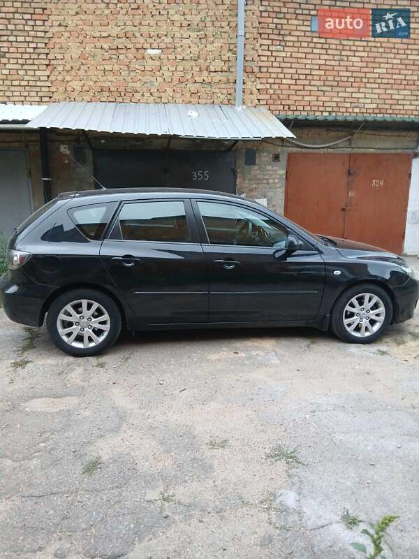 Хэтчбек Mazda 3 2008 в Кропивницком