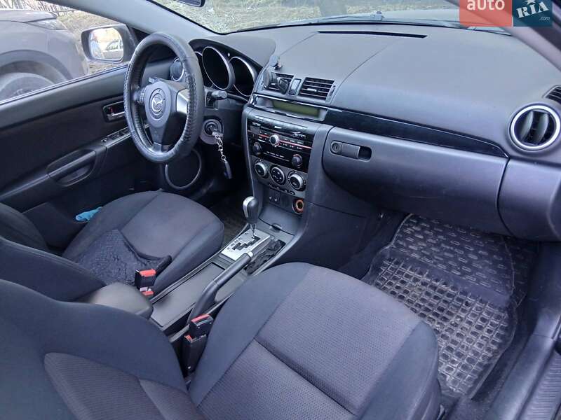 Хэтчбек Mazda 3 2008 в Кропивницком