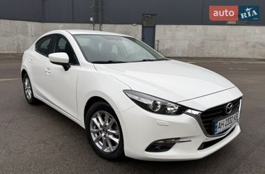 Седан Mazda 3 2016 в Києві