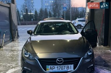 Седан Mazda 3 2014 в Львові