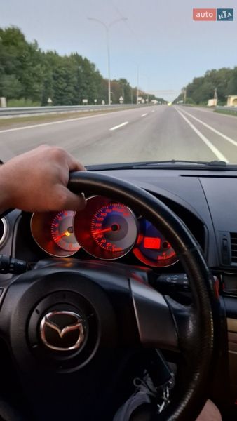 Хэтчбек Mazda 3 2006 в Киеве