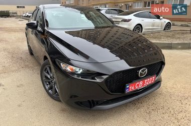 Хэтчбек Mazda 3 2021 в Киеве