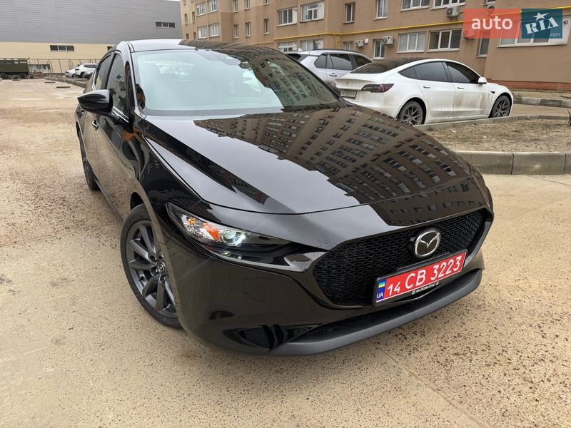 Хэтчбек Mazda 3 2021 в Киеве