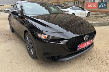 Хэтчбек Mazda 3 2021 в Киеве