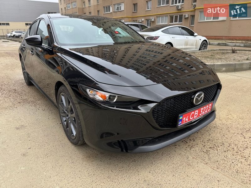 Хэтчбек Mazda 3 2021 в Киеве