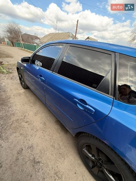 Хэтчбек Mazda 3 2004 в Фастове