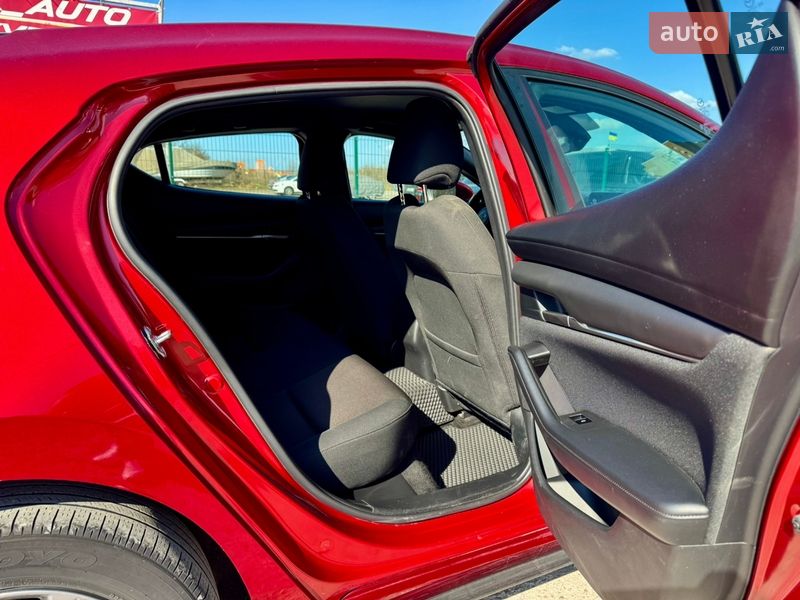 Хэтчбек Mazda 3 2019 в Киеве