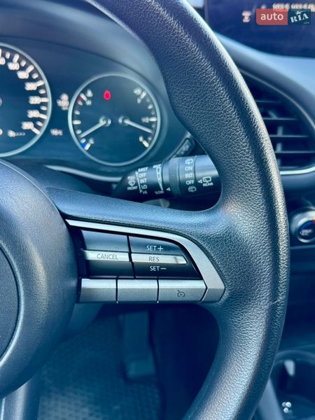Хэтчбек Mazda 3 2019 в Киеве