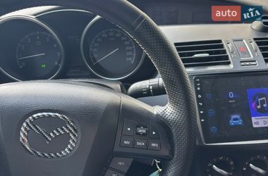 Седан Mazda 3 2011 в Днепре