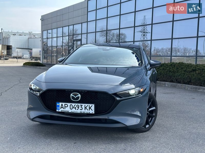 Хэтчбек Mazda 3 2022 в Днепре