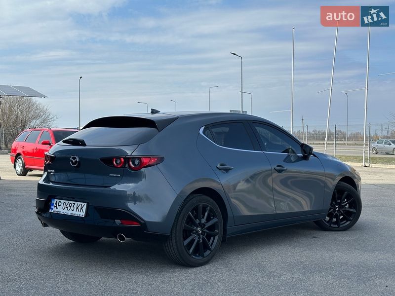 Хэтчбек Mazda 3 2022 в Днепре