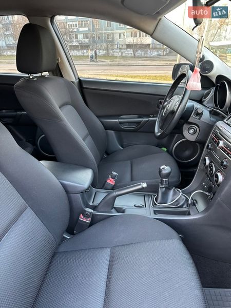 Хетчбек Mazda 3 2007 в Черкасах фото 15 Хетчбек Mazda 3 2007 в Черкасах