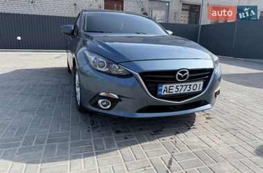 Седан Mazda 3 2014 в Днепре