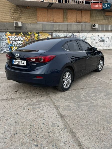 Седан Mazda 3 2015 в Запорожье