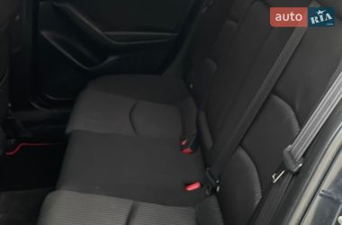 Седан Mazda 3 2015 в Запорожье