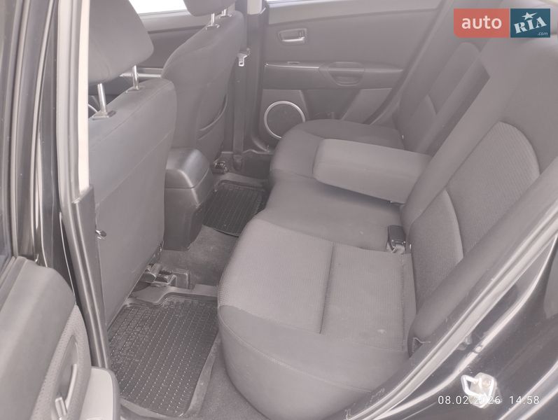 Седан Mazda 3 2008 в Киеве