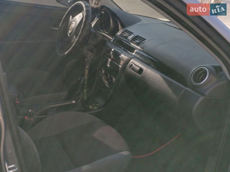 Седан Mazda 3 2008 в Полтаве