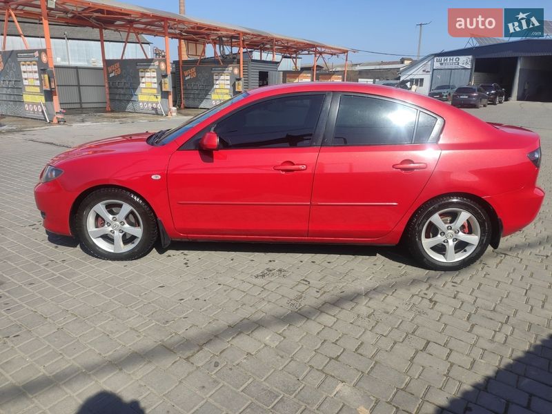 Седан Mazda 3 2006 в Мукачево