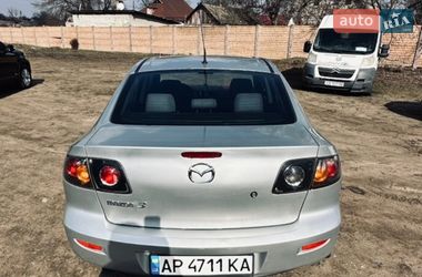 Седан Mazda 3 2006 в Смеле
