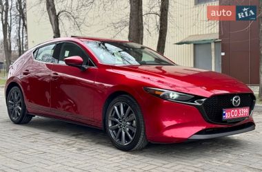 Седан Mazda 3 2022 в Днепре