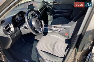 Седан Mazda 3 2013 в Києві