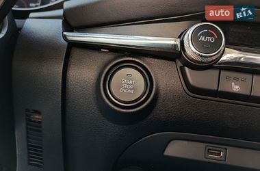 Седан Mazda 3 2019 в Луцке