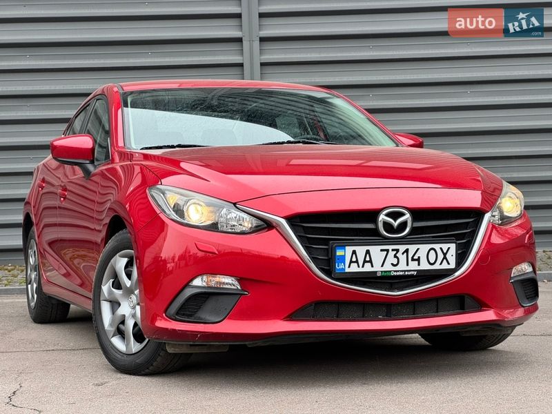 Седан Mazda 3 2015 в Сумах
