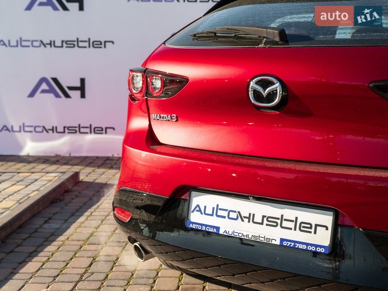 Хэтчбек Mazda 3 2025 в Киеве