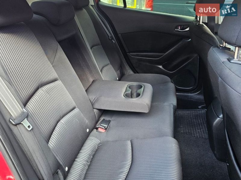 Седан Mazda 3 2014 в Киеве фото 52 Седан Mazda 3 2014 в Киеве