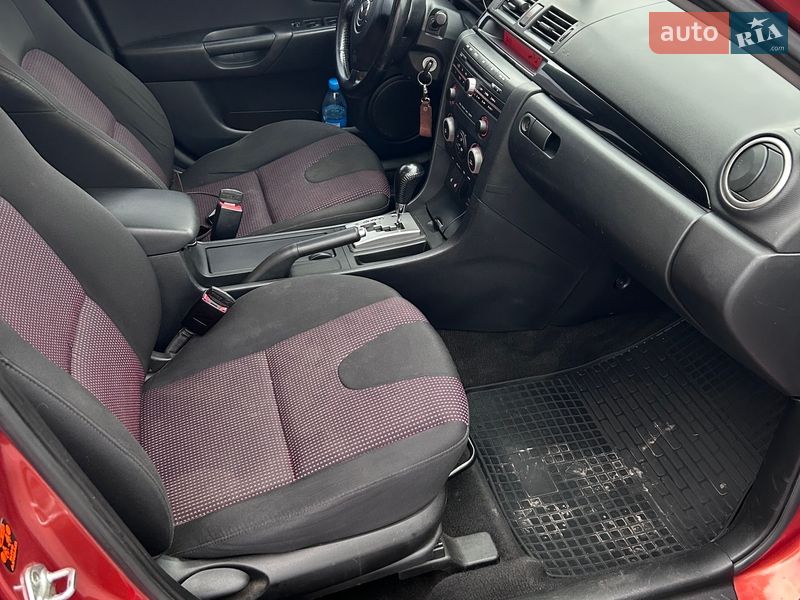 Седан Mazda 3 2004 в Харькове