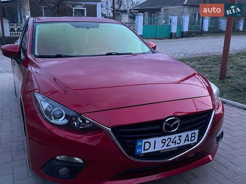 Mazda 3 2015