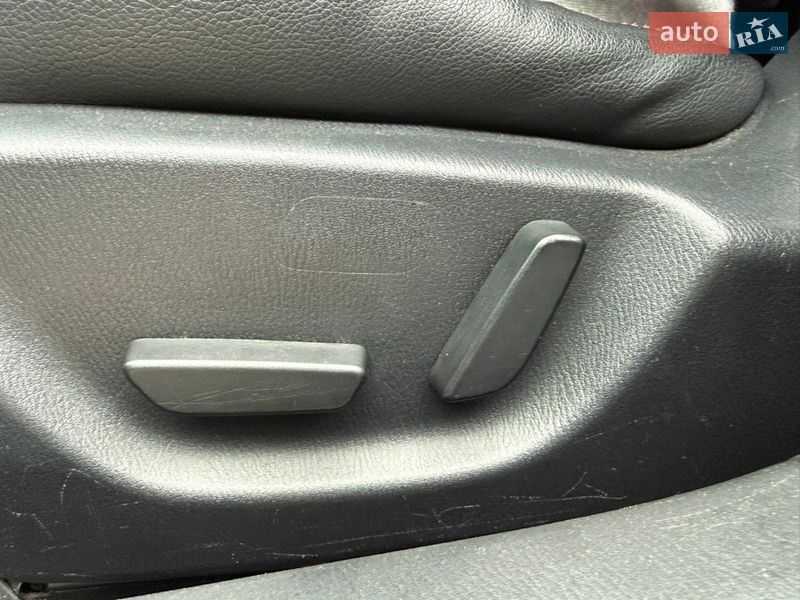 Седан Mazda 3 2015 в Миргороде