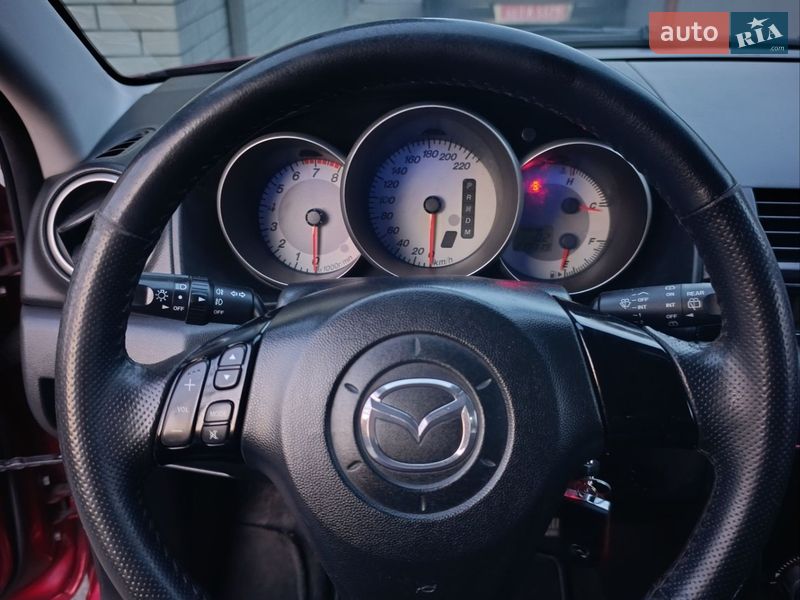 Хэтчбек Mazda 3 2008 в Луцке