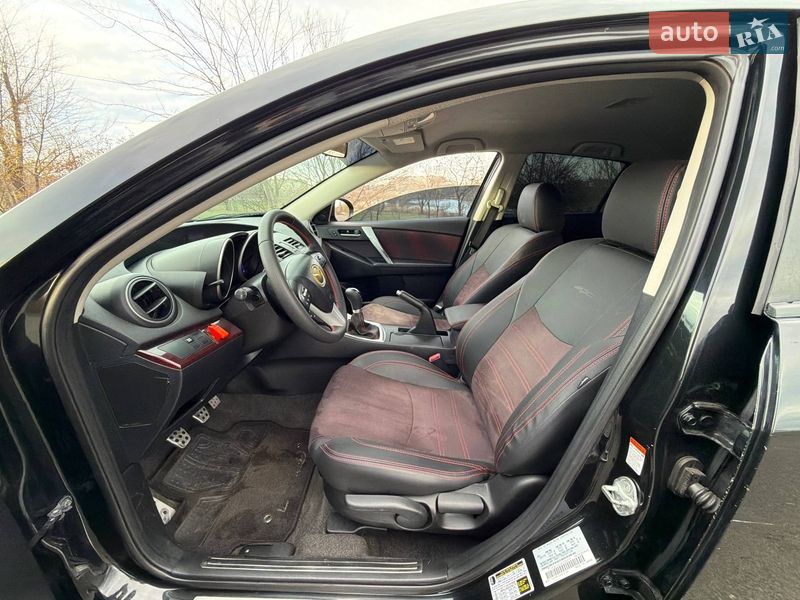 Хэтчбек Mazda 3 2010 в Кривом Роге