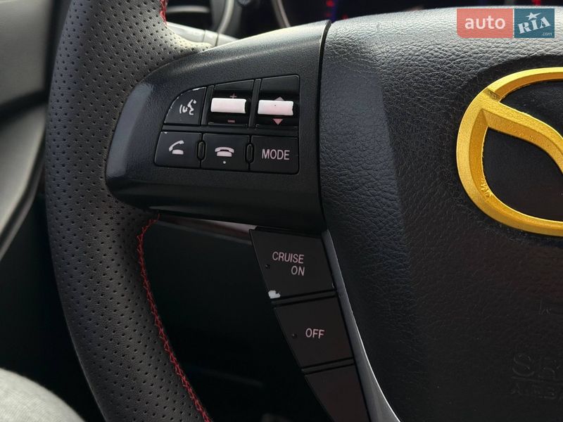 Хэтчбек Mazda 3 2010 в Кривом Роге