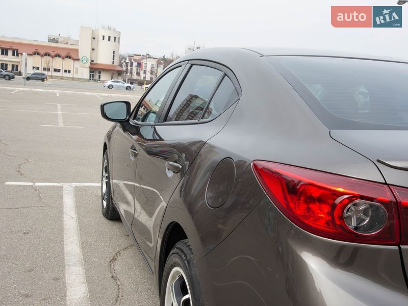 Седан Mazda 3 2013 в Києві