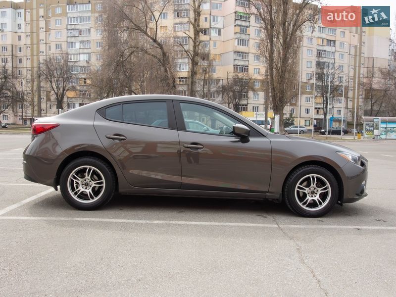 Седан Mazda 3 2013 в Києві