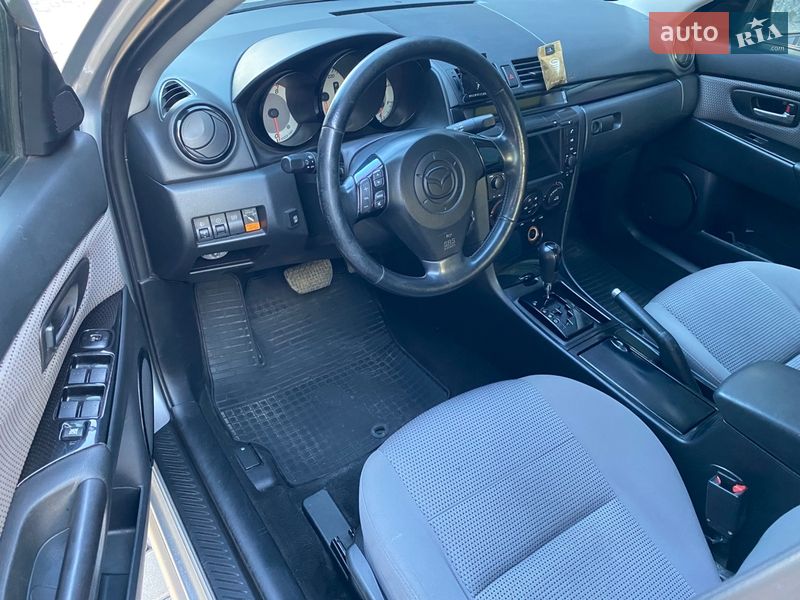 Седан Mazda 3 2007 в Дніпрі
