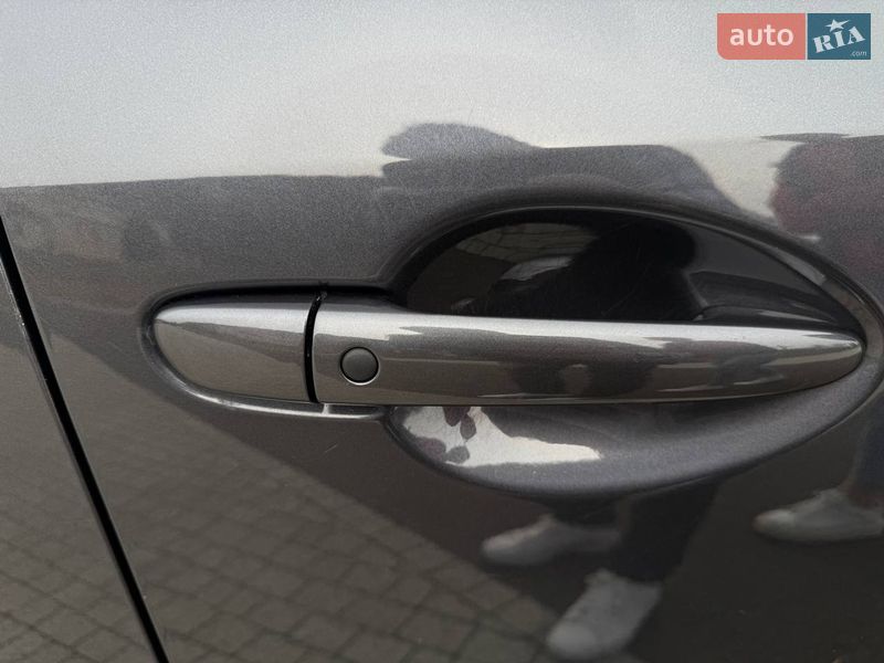 Седан Mazda 3 2016 в Львове фото 16 Седан Mazda 3 2016 в Львове