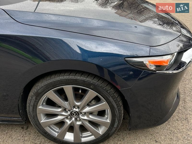 Седан Mazda 3 2022 в Києві
