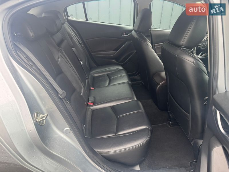 Хетчбек Mazda 3 2018 в Ірпені фото 24 Хетчбек Mazda 3 2018 в Ірпені