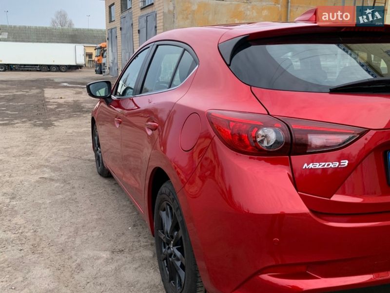 Хэтчбек Mazda 3 2017 в Чернигове фото 3 Хэтчбек Mazda 3 2017 в Чернигове
