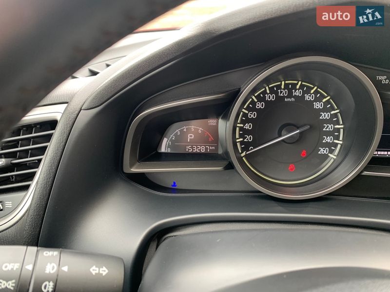 Хэтчбек Mazda 3 2017 в Чернигове фото 10 Хэтчбек Mazda 3 2017 в Чернигове