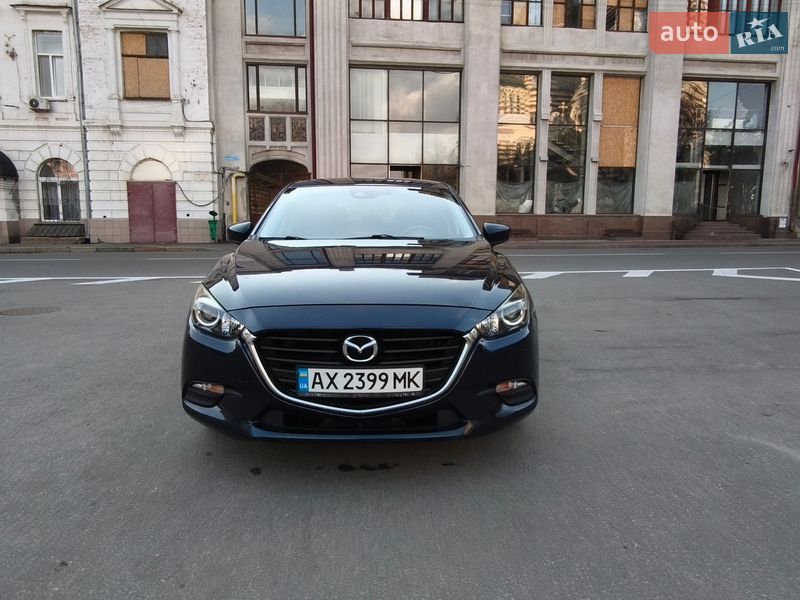 Седан Mazda 3 2017 в Харькове