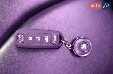 Седан Mazda 3 2013 в Днепре